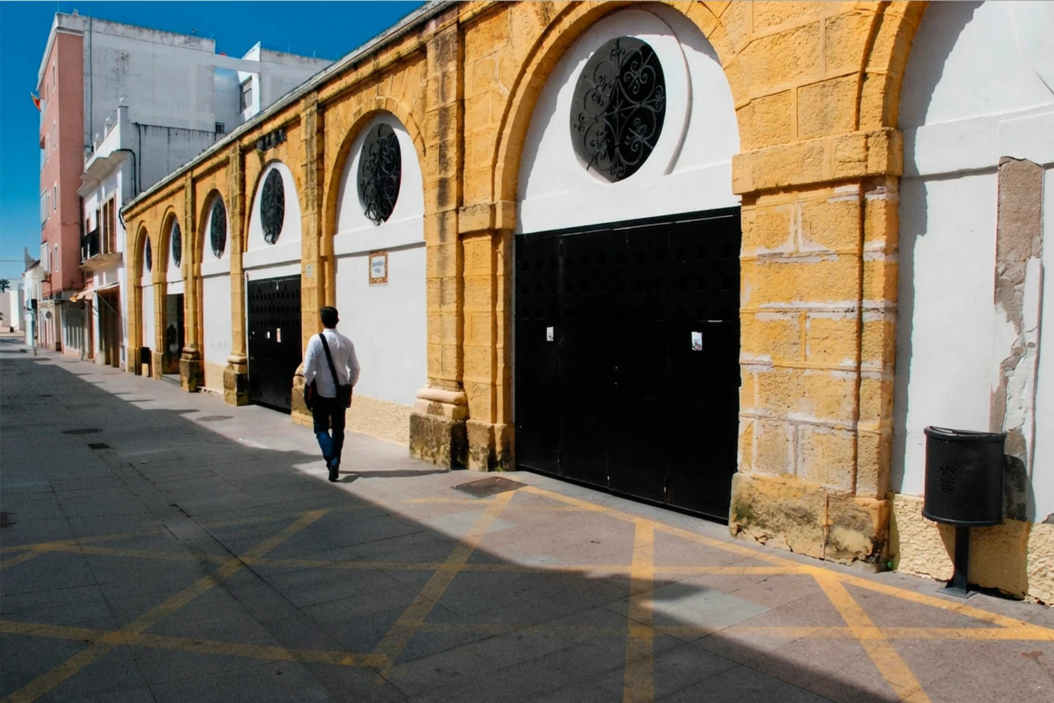 Vistas de la construcción y estructura del Mercado de Puerto Real.